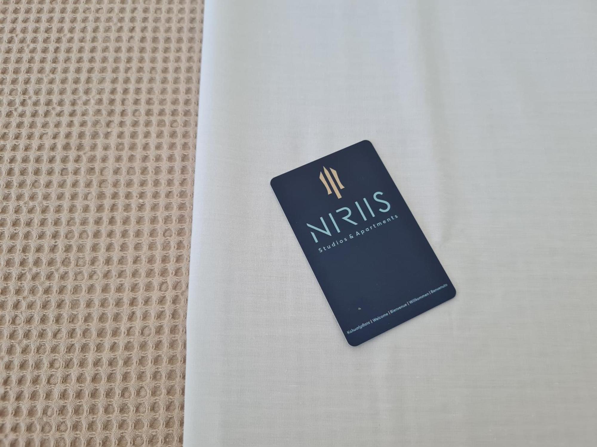 Niriis Sea View Studio Melite Batsi Exterior foto