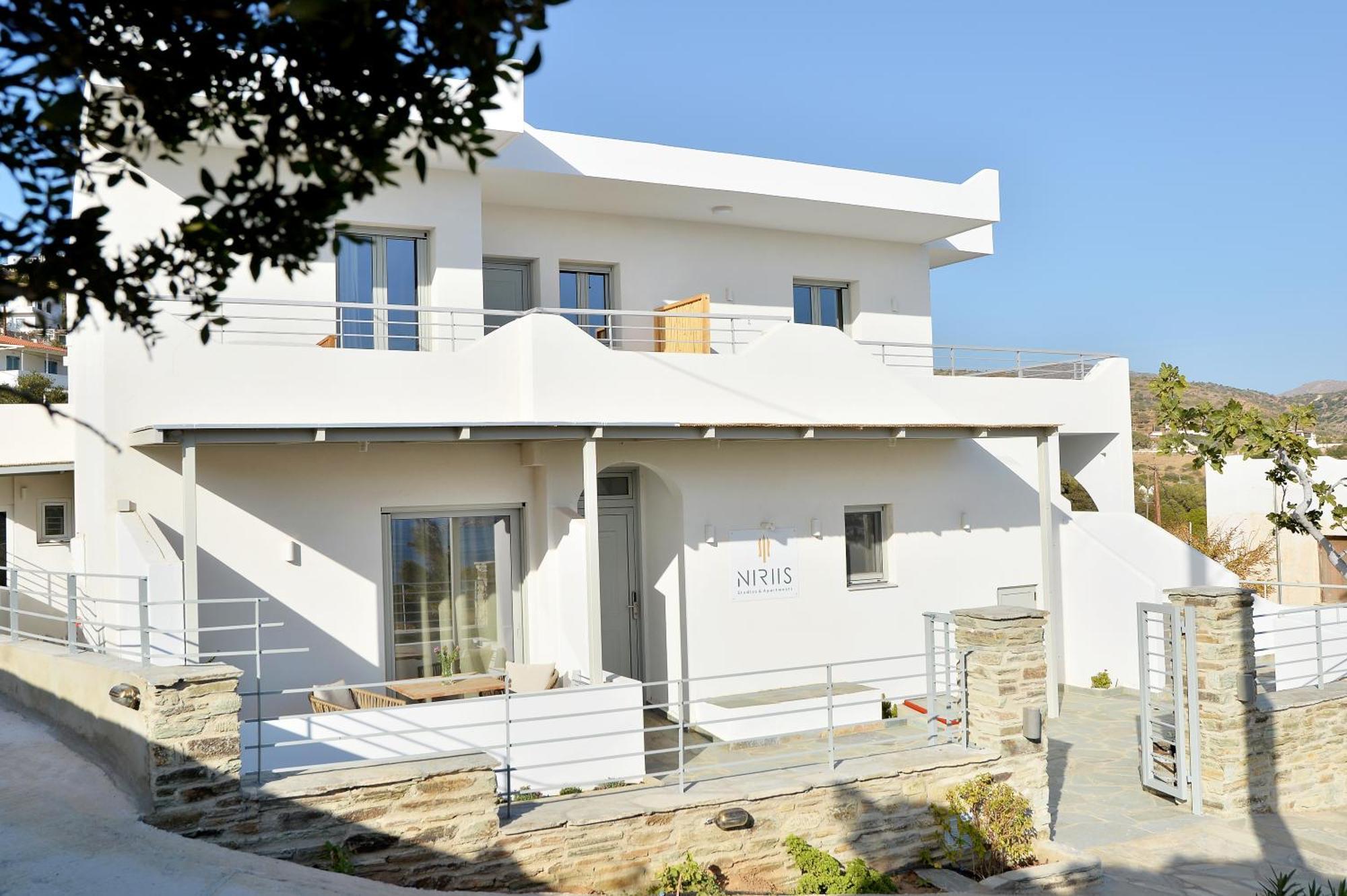 Niriis Sea View Studio Melite Batsi Exterior foto