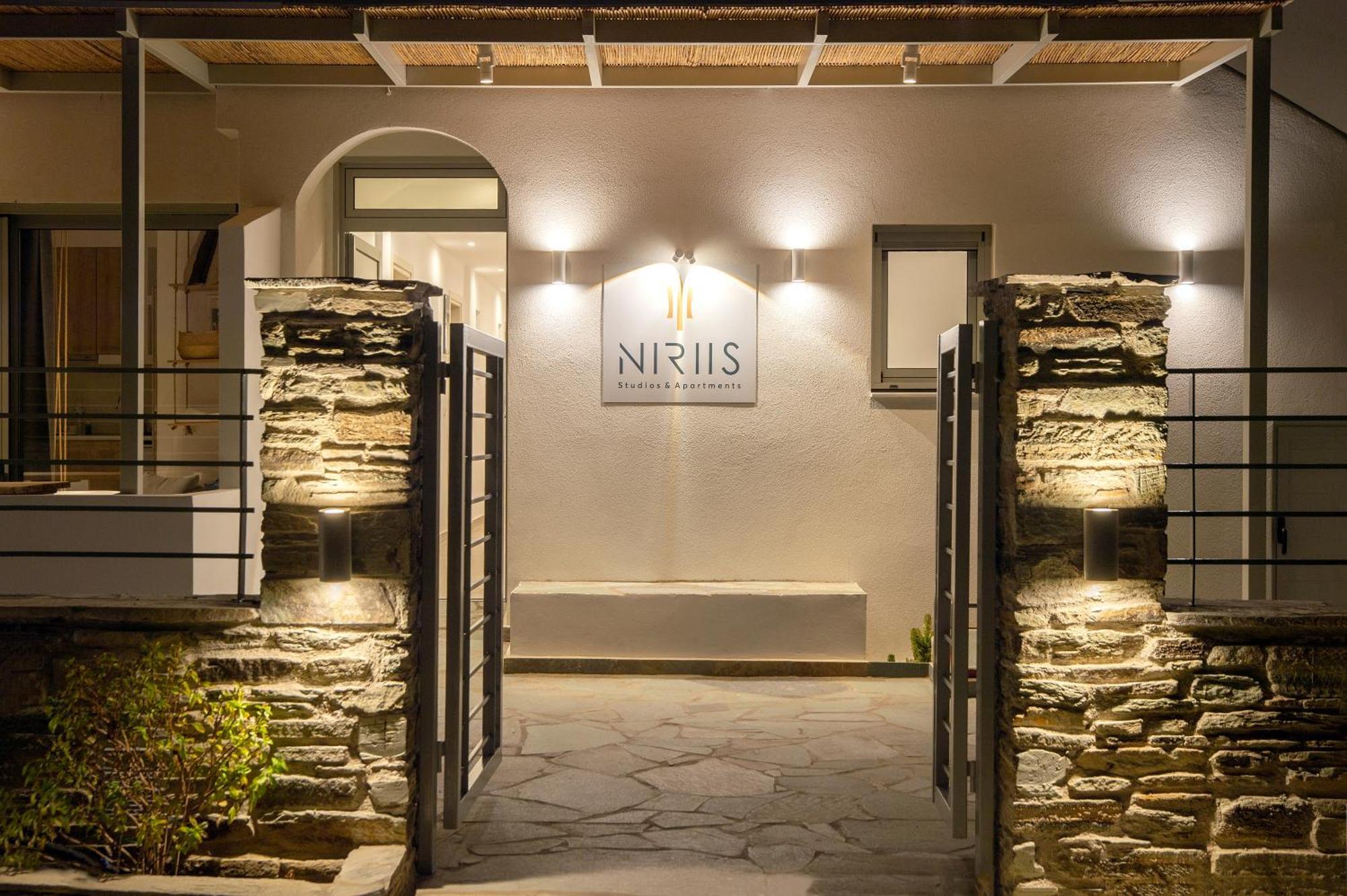 Niriis Sea View Studio Melite Batsi Exterior foto